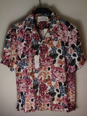 The A&F Summer Linen Blend Floral Short Sleeve Button Down Shirt Men's Small